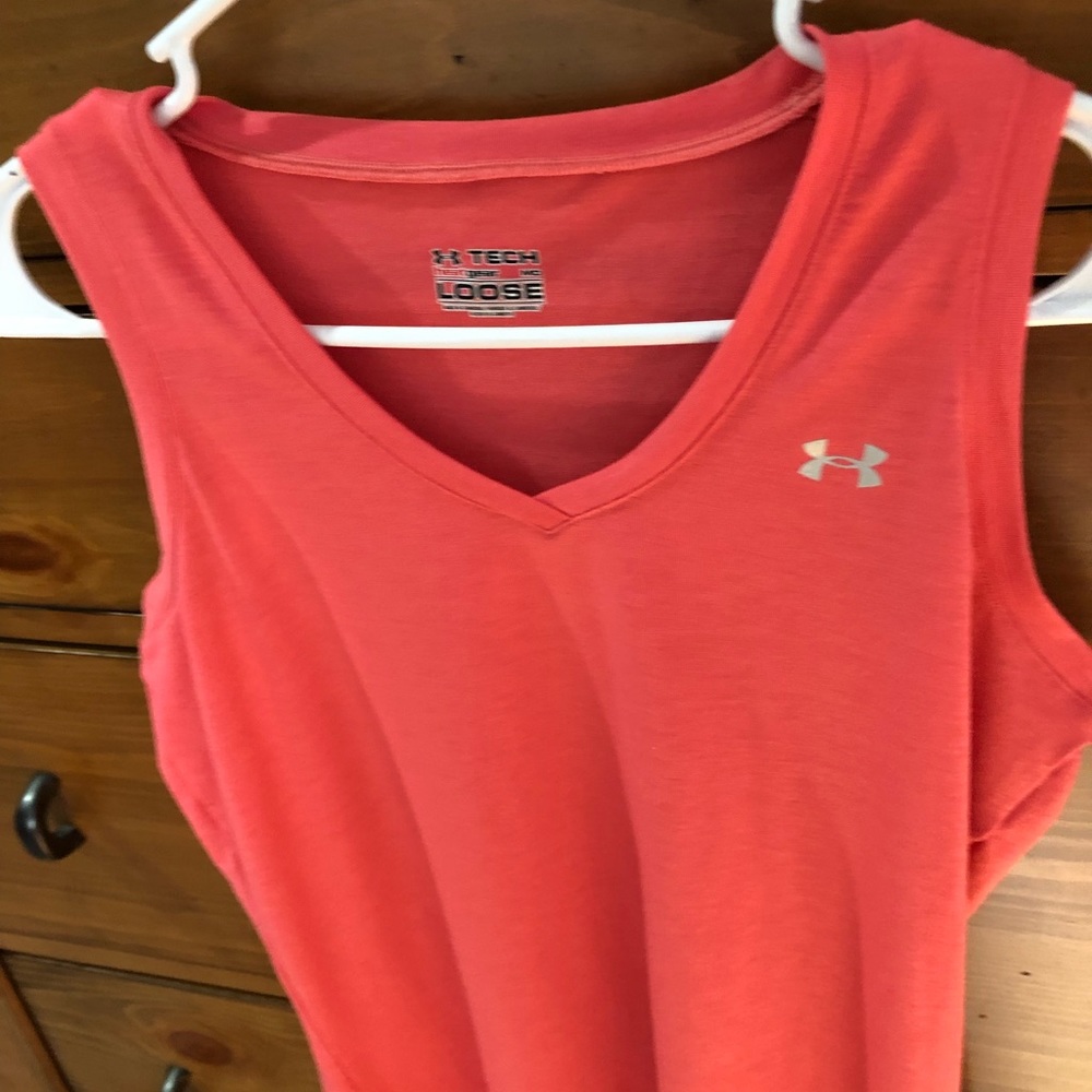 Under Armour heat gear women’s medium EUC
